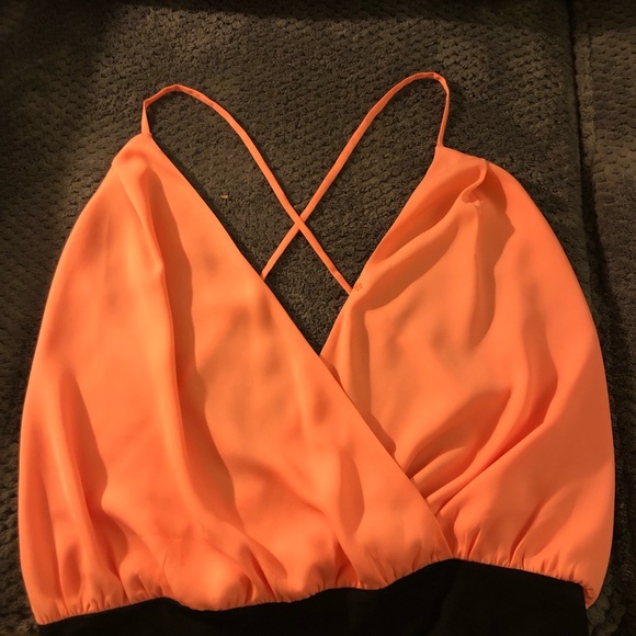 NWOT, Bodysuit with Plunging Neckline and Back size Large - Picture 11 of 16